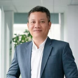 Luan Truong portrait